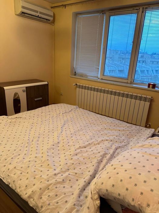 Дава се под наем Четиристаен апартамент в Добрич, Център - 140 кв.м за 298.86 € - Снимка #17