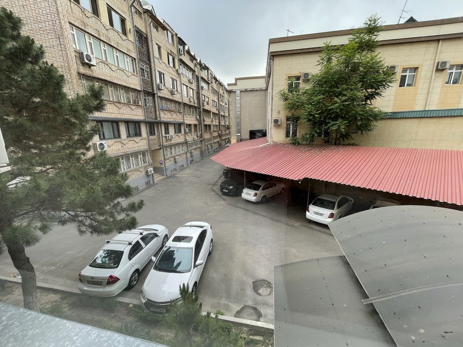 LUX-аренда.     4-комнатная квартира 240 м2