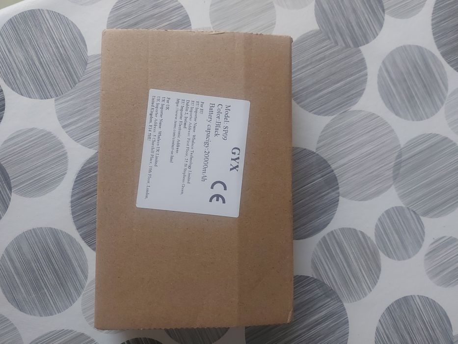 Външна батерия НОВА с капацитет 10000mAh