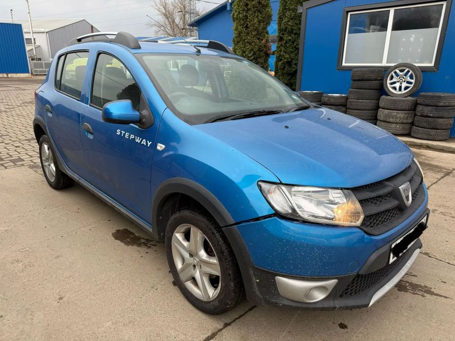 Dezmembrez / Dezmembrari / Piese Dacia Sandero Stepway 2 0.9TCE H4B400 (2013 - 2017)