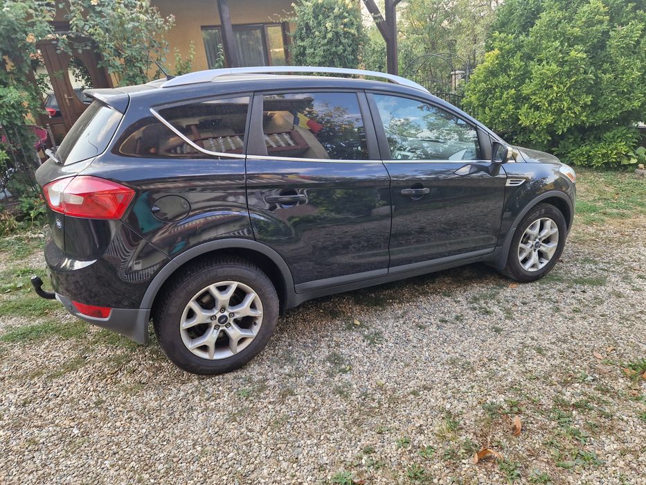 Vand Ford Kuga 4x4 Euro 5 prima inmatriculare 2012