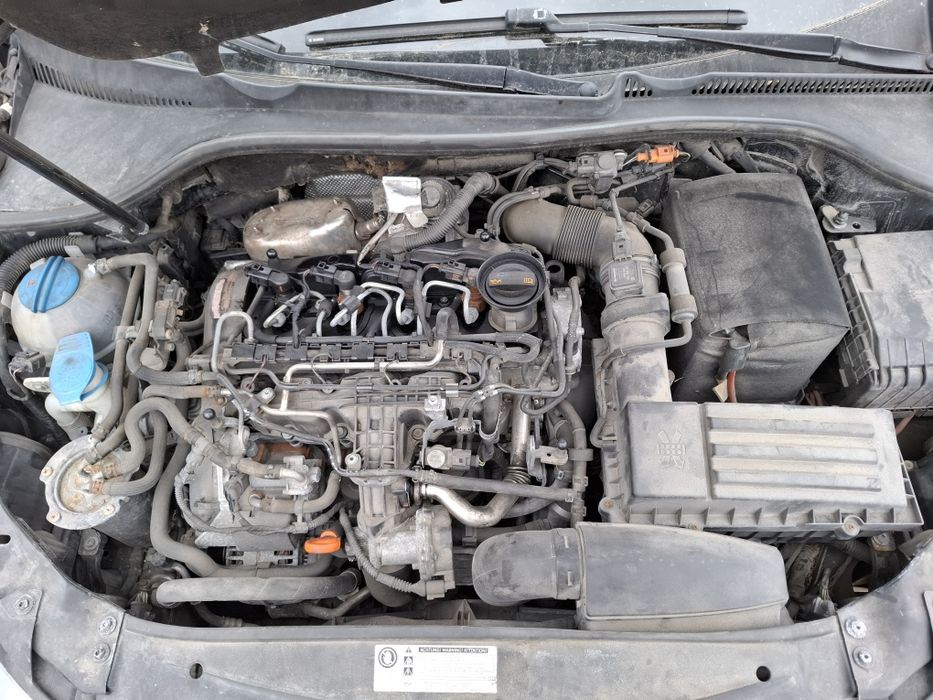 Elemente Caroserie VW Golf 6 Variant 1.6TDi CAYC 4motion 4x4 negruLO41