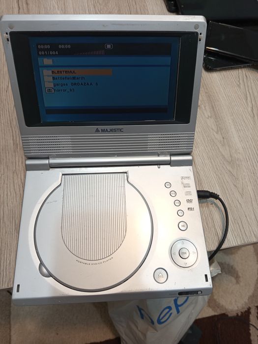 Dvd cu baterie externa portabil
