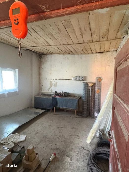 Spatiu comercial (moara), 215 mp, 1400 mp teren, Comuna Bralostita