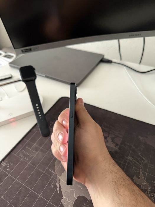 iPhone 13 Midnight, 128 GB,