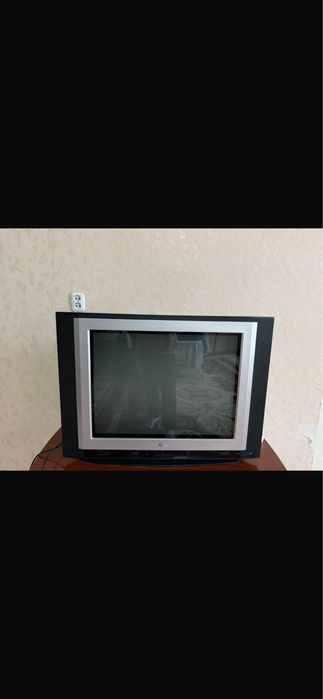 Телевизор рабочий срочно