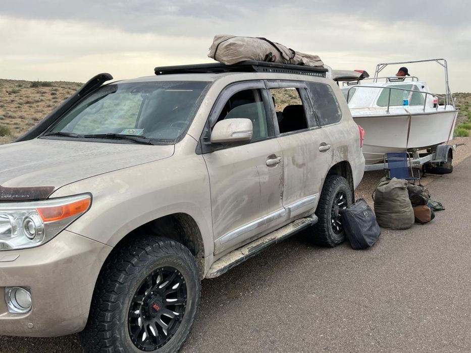 Прогулки на катере.