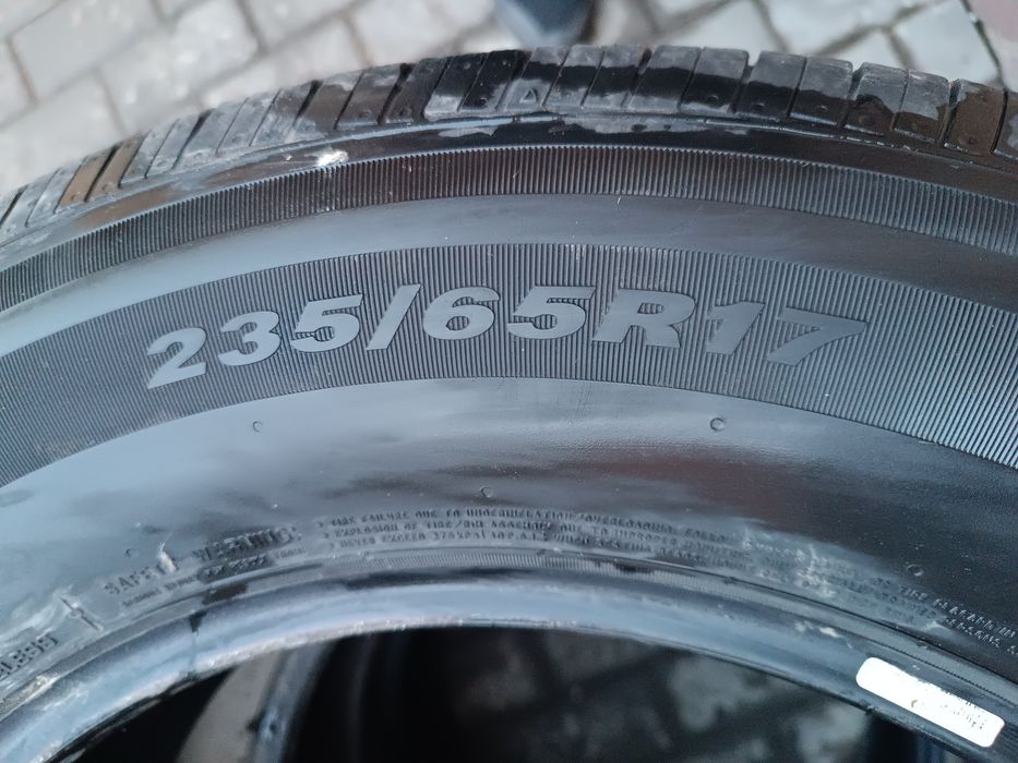 Шины летние 235/65/17