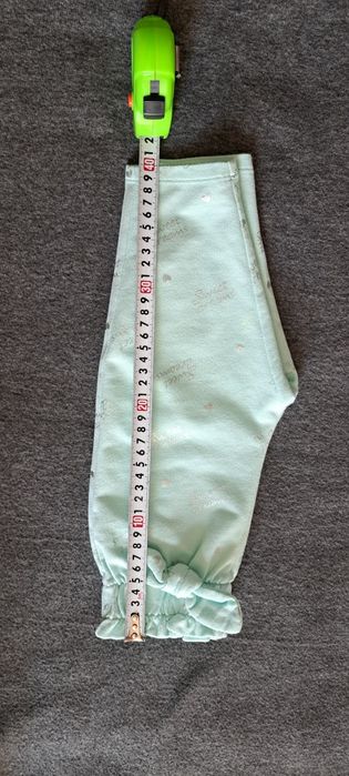 Костюм. Состояние отличное,  фирма Gee jay 80см 9-12 мес