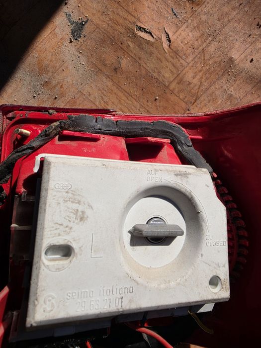 Задние поворотники  Audi 80b3