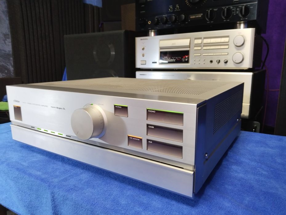 VICTOR/JVC A-X77 стерео усилитель