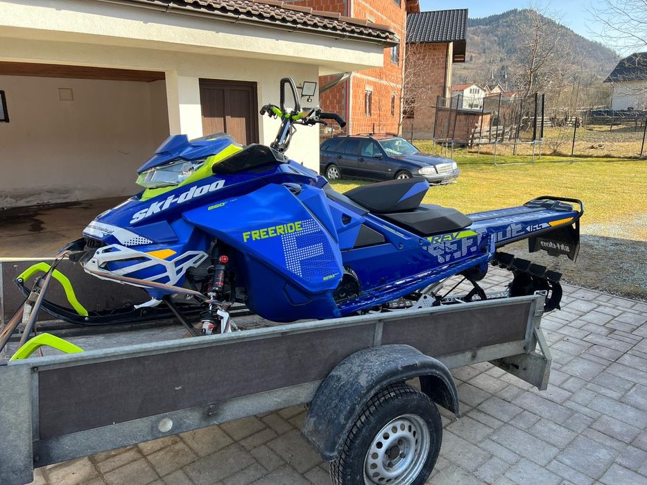 Vând skidoo freeride 2020 850