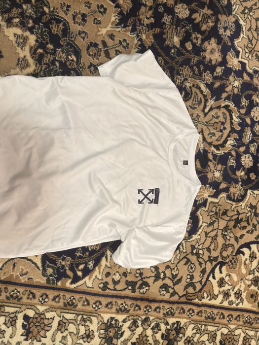 Tricou Off-White Calitate Premium