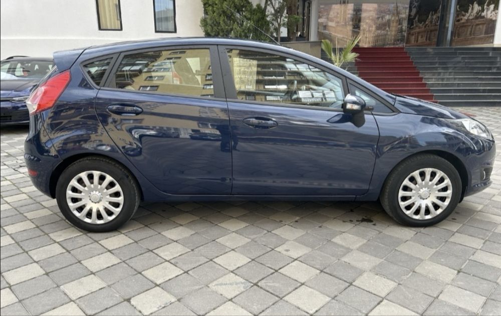 Proprietar vand Ford Fiesta