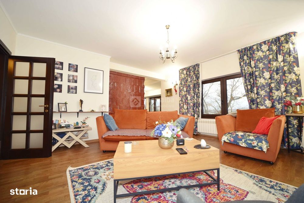 Proprietate cu panorama deschisa, constructie robusta | apus memorabil