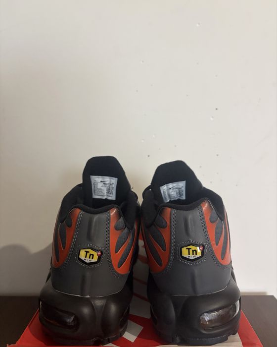 Nike Air Max Plus "Dark Smoke”- 41,45