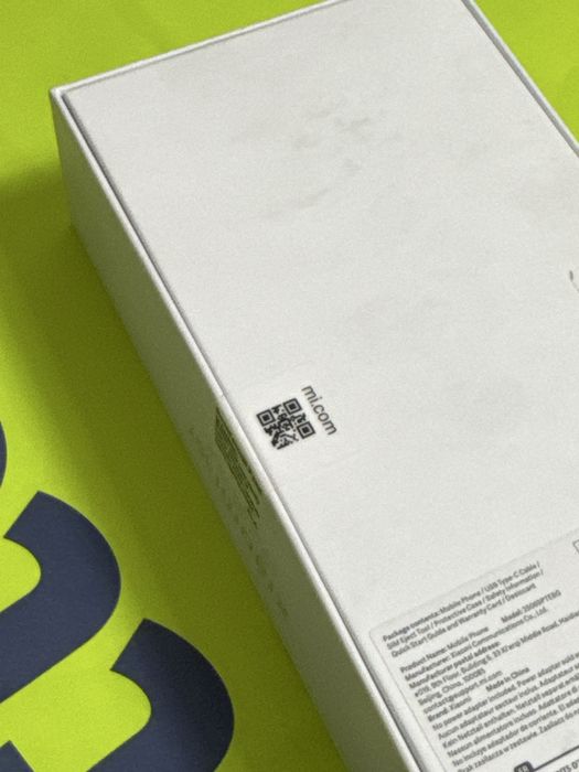 ЗАПЕЧАТАН 512GB Xiaomi 15T Yettel Гаранция 2027 Black