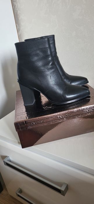 Ботинки натуральная кожа