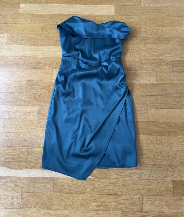 Рокля Nikole Collection и други -50€