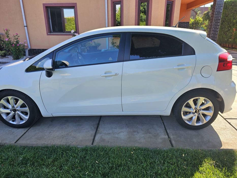 Vand Kia Rio an 2016