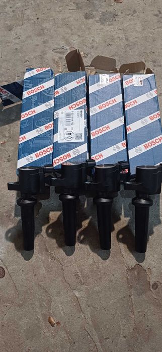 Части за Форд Фокус МК2-бобини БОШ нови, хал фар,лед светлини номера,