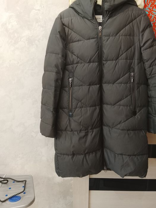 Продам 2 штуки зимних курток