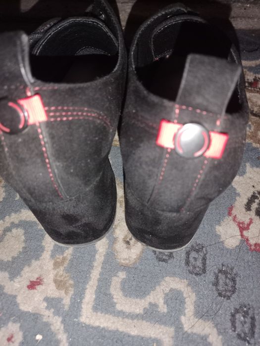 Продам туфли на каблуках