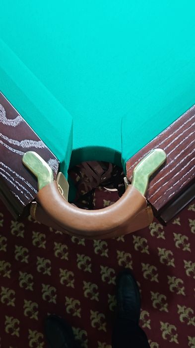Продаётся  новый бильярдный стол "LEADER" ,billiard stoli