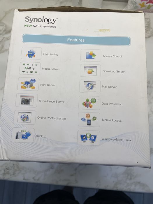 Synology DS212j NAS с диском Seagate 2 TB в комплекте