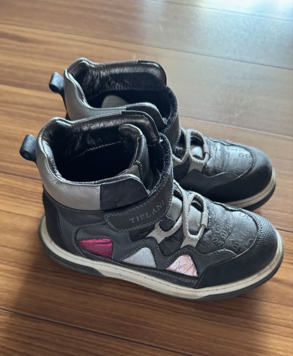 Продам детские вещи