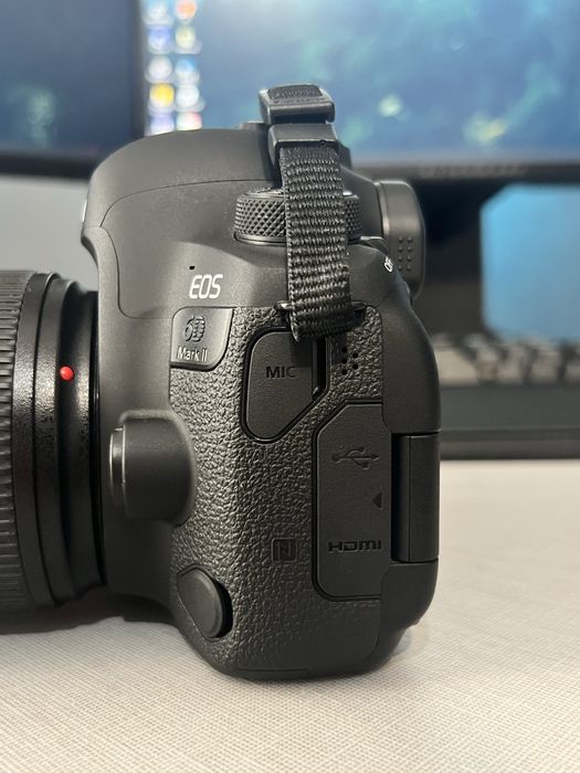 Aparat foto Canon 6D Mark II Impecabil 14000 cadre