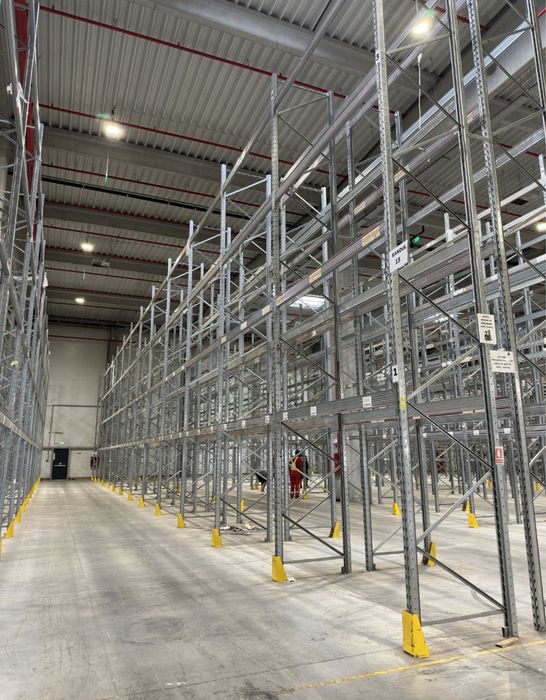 Rafturi metalice 705x400