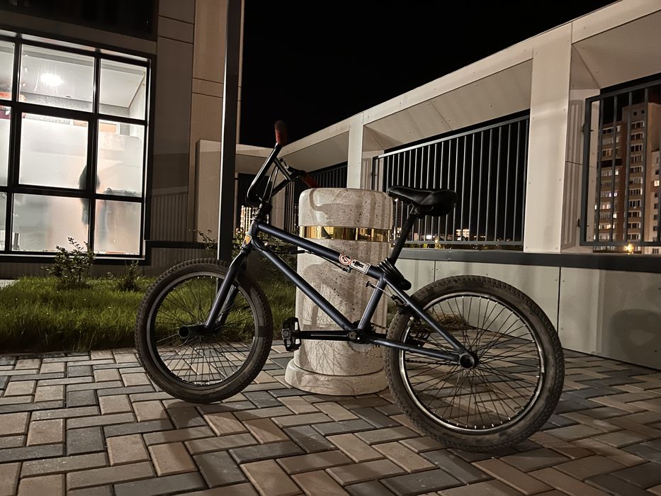 BMX,велик,велосипед,размер 20,до 170 катания,после 170 для труков