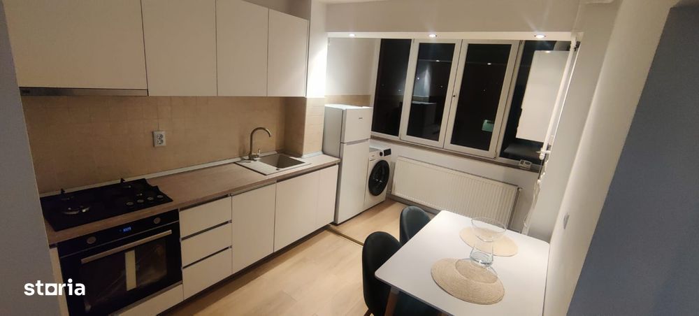 Apartament decomandat cu 2 camere etaj 3, mobilat și utilat, in c — fotografia 3