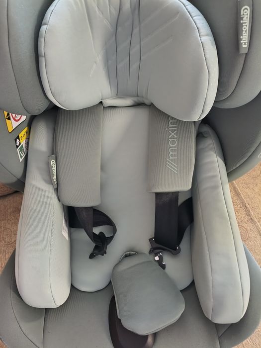 Chipolino Maximus 360 стол за кола