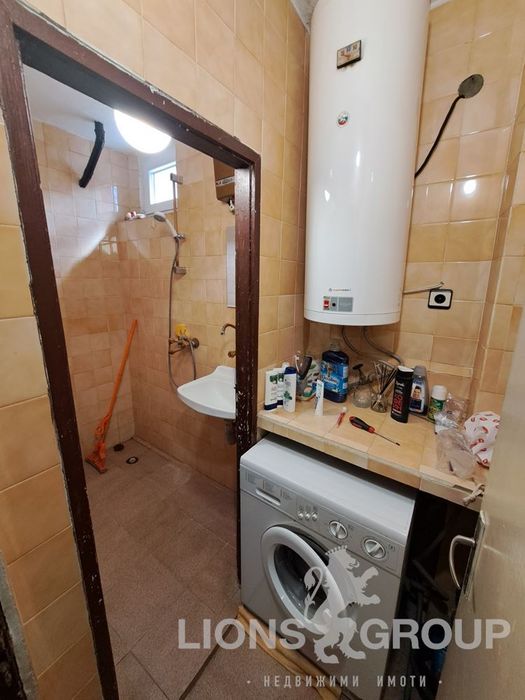 Продава се Тристаен апартамент в Провадия - 89 кв.м за 809 €/кв.м - Снимка #11