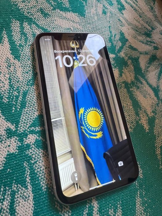 4 айфона (iphone 15pro, 13 mini, Xr, X