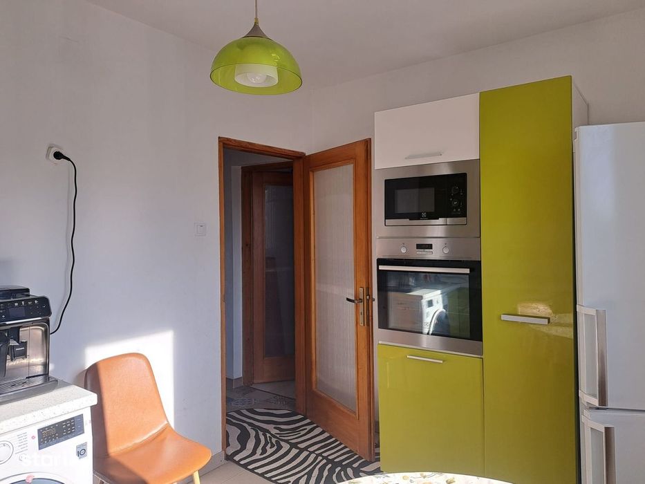 Dambu Pietros, vanzare apartament 2 camere