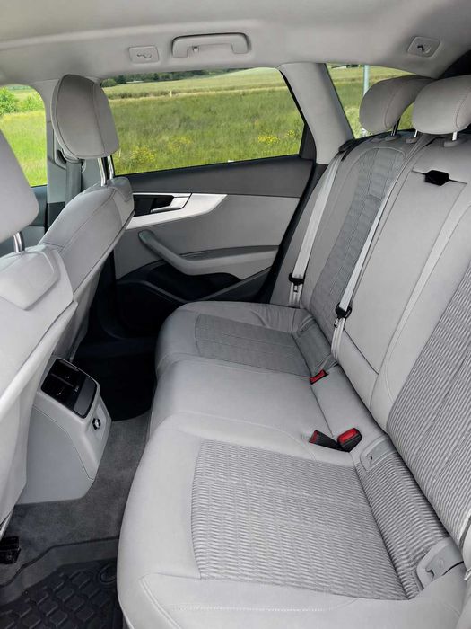 Audi A4 Avant 2017 2.0 TDI – 230.000 km – 12.000 € negociabil