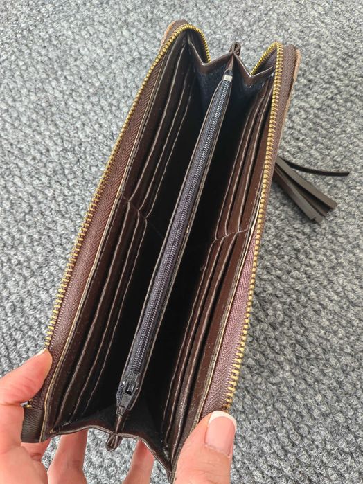 Портмоне и клъчове