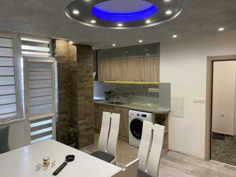 Стилно предложение!  Двустаен   апартамент в ж. к. Братя Миладинови!!!