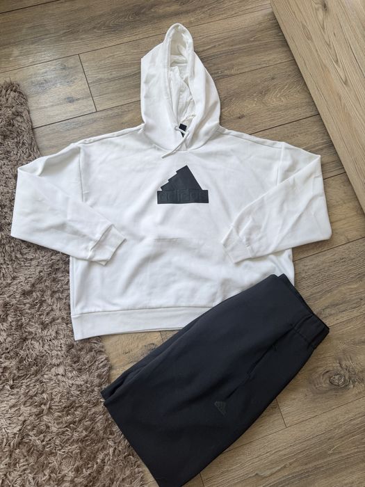 Дамски екип adidas sportwear нов