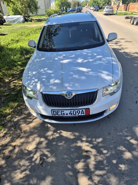 Skoda Superb 07.2011
