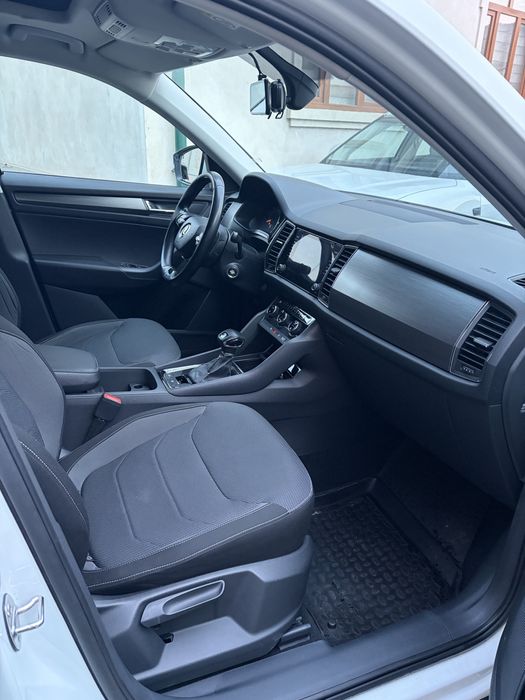 škoda kodiaq 2021 год 5мест