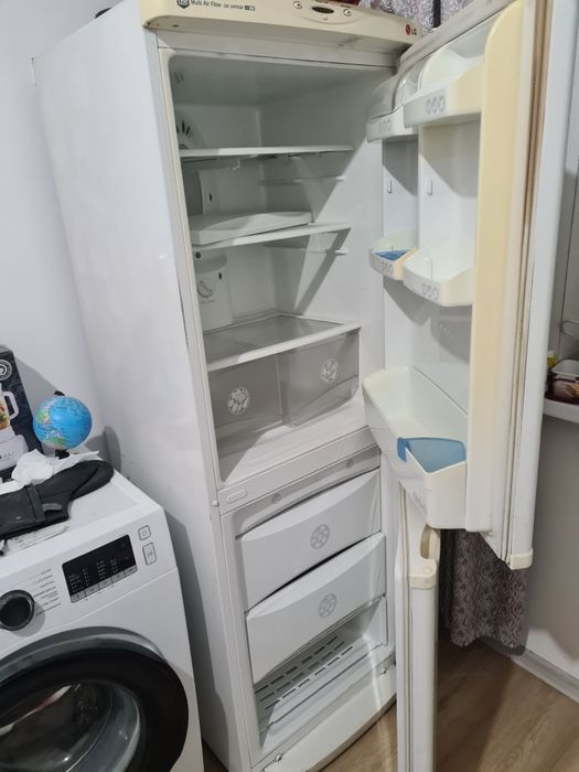 Холодильник   LG