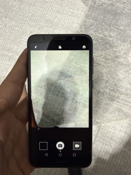 Продам Хуавей черного цвета