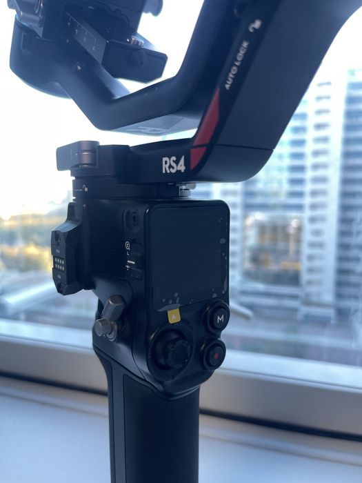 Продаю Ronin DJI RS4