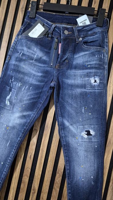 Blugi Dsquared2 damă