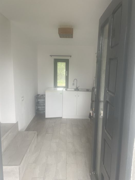 Vand casa langa padure Buhoci