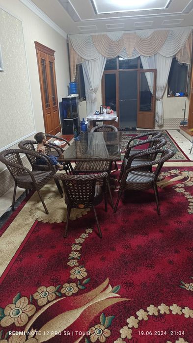 Ratan to'qima stol stullar